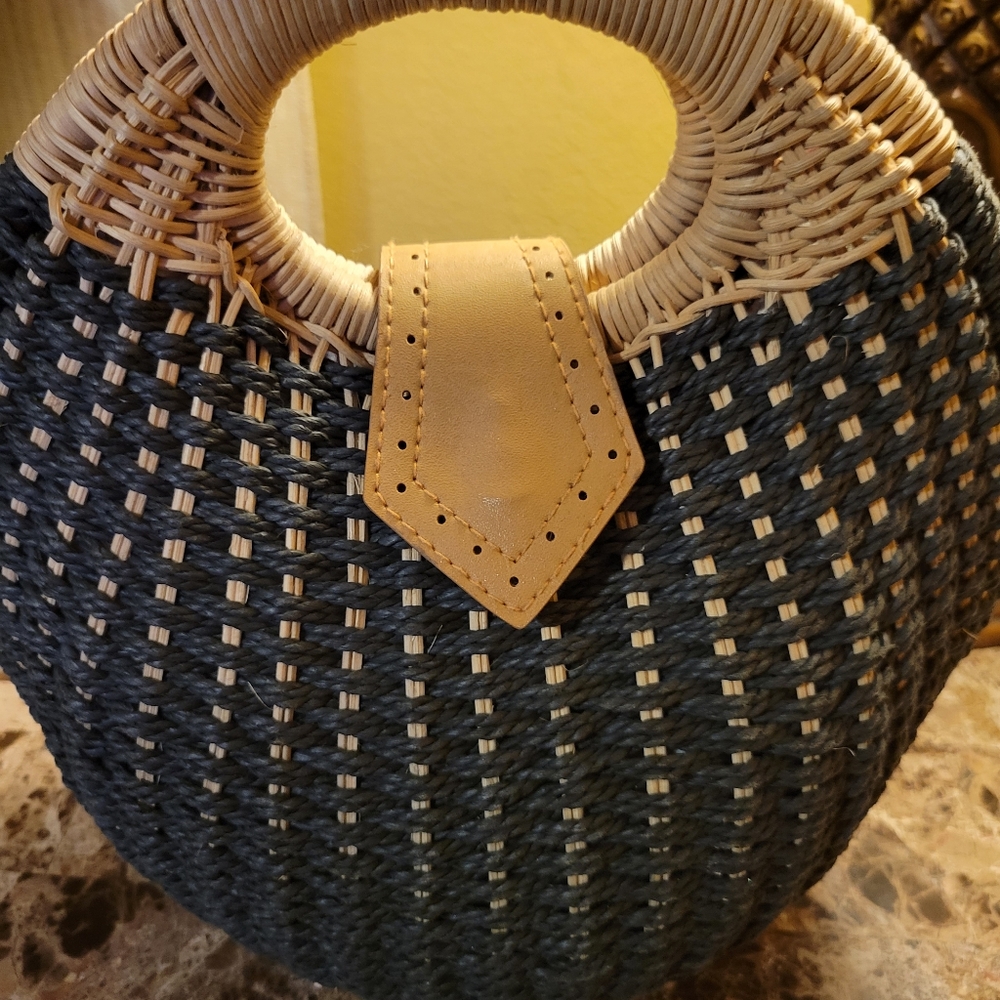 NOVUS Bags